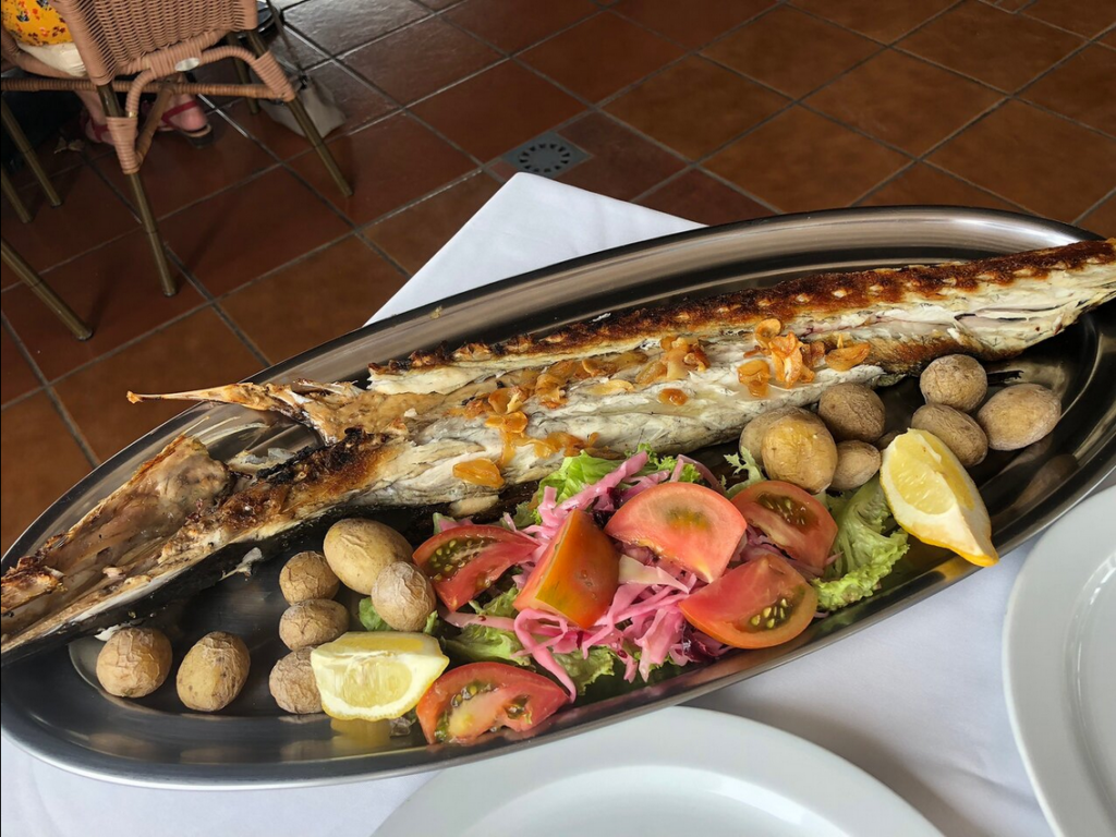 Restaurante Casa Rafa – Restaurante especializado en pescados y ...